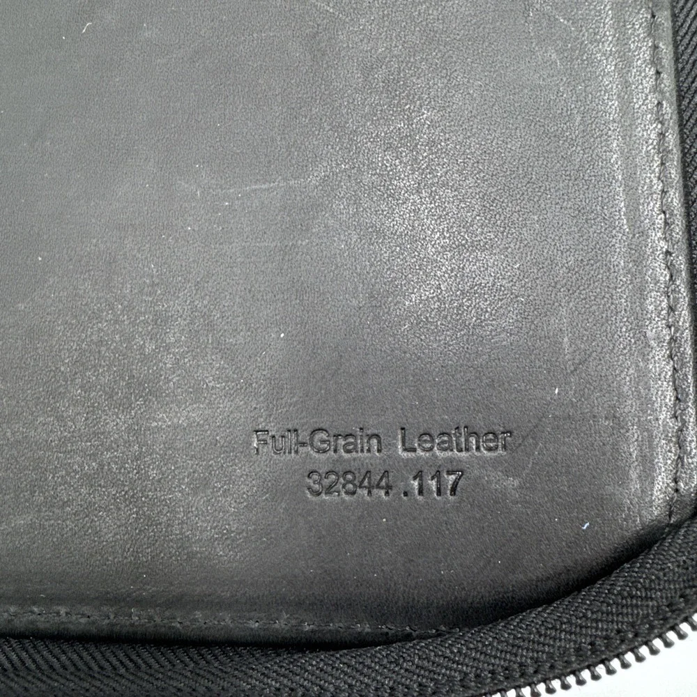 Franklin Covey Zip Binder Only Black Full‎ Grain Leather 7 Rings 1.5